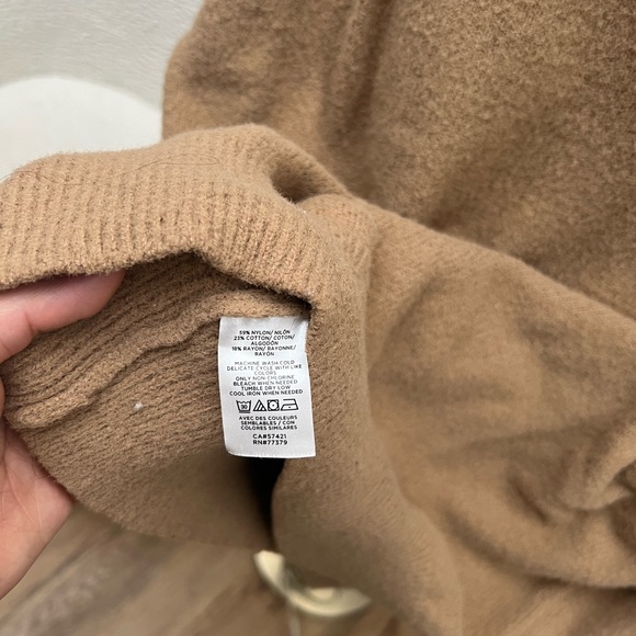 Ann Taylor Beige V-Neck Sweater | Large - Picture 5 of 8